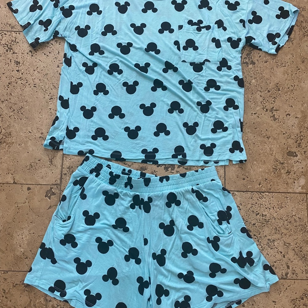 Disney Teal Mickey Mouse head pajama set, shorts & top